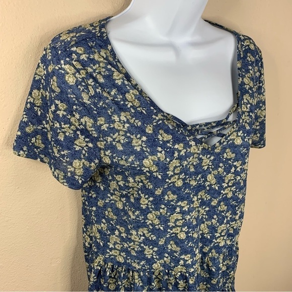 Naif Blue Beige Floral Peasant Blouse Top Stretch Medium Short Sleeve - Picture 4 of 9